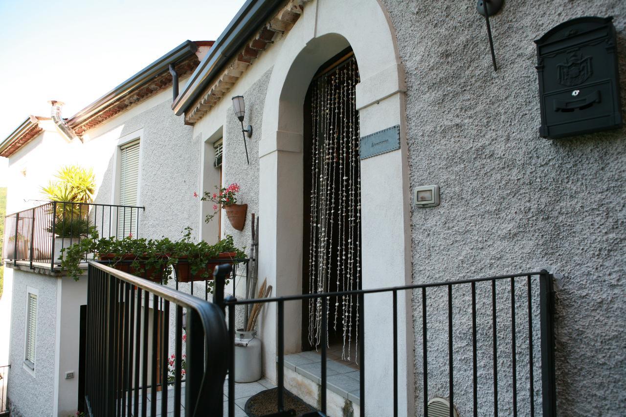 B&B Lo Straniero Rivello Exterior photo